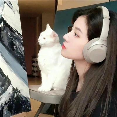 妮可睡不著
